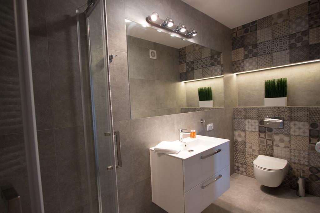 Lenzo Apartments Krakow Bagian luar foto