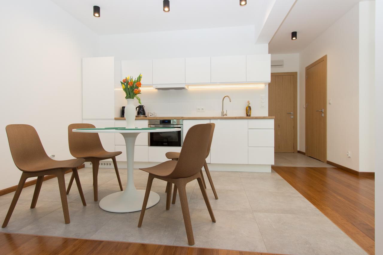 Lenzo Apartments Krakow Bagian luar foto